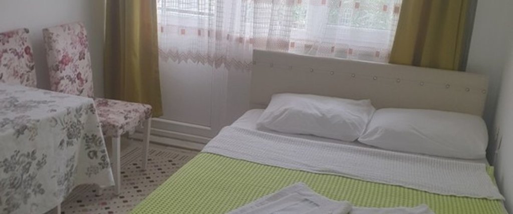 Эдремит: Akcay Bati Motel