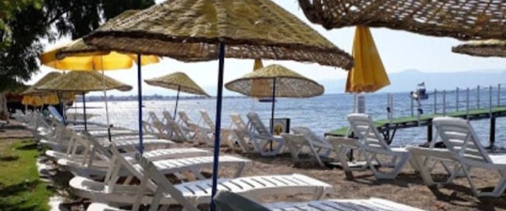 Эдремит: Akcay Bati Motel