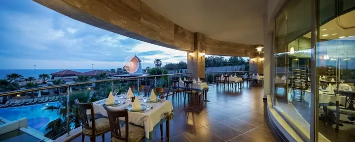 Манавгат: Alba Royal Hotel