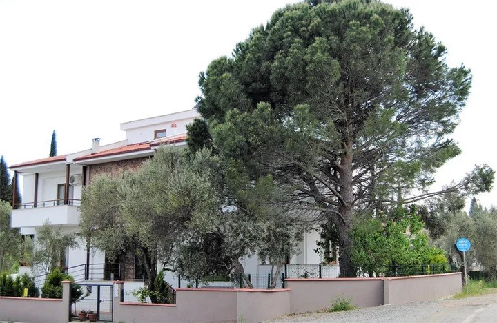 Эдремит: Beyaz Konak Gure Butik Otel