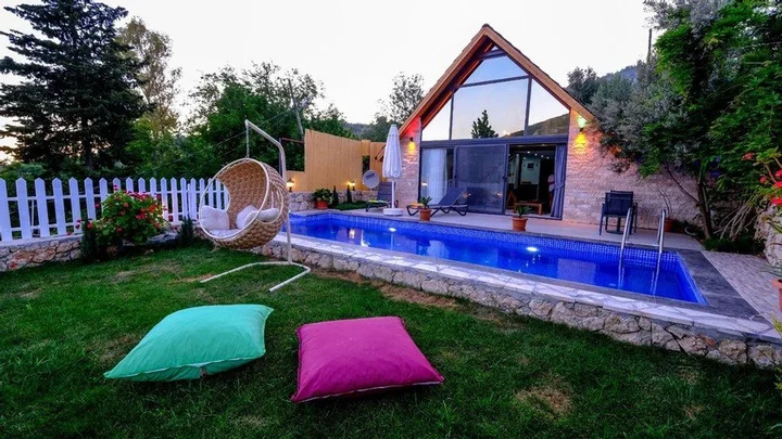 Исламлар: Villa Honeymoon