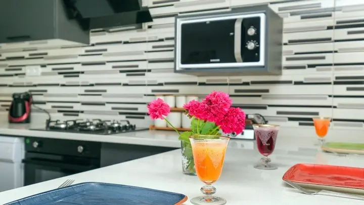 Исламлар: Villa Honeymoon