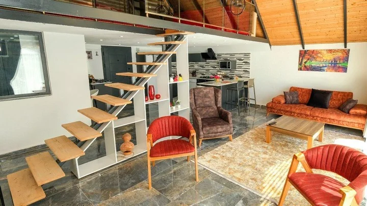 Исламлар: Villa Honeymoon