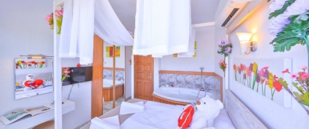 Каш: Villa Onay 2