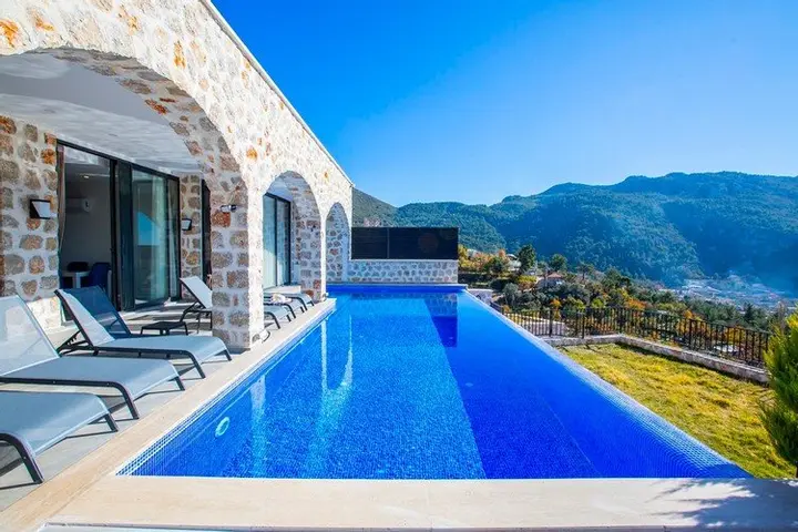 Исламлар: Villa Beyaz 7