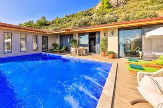 Исламлар: Villa Tas