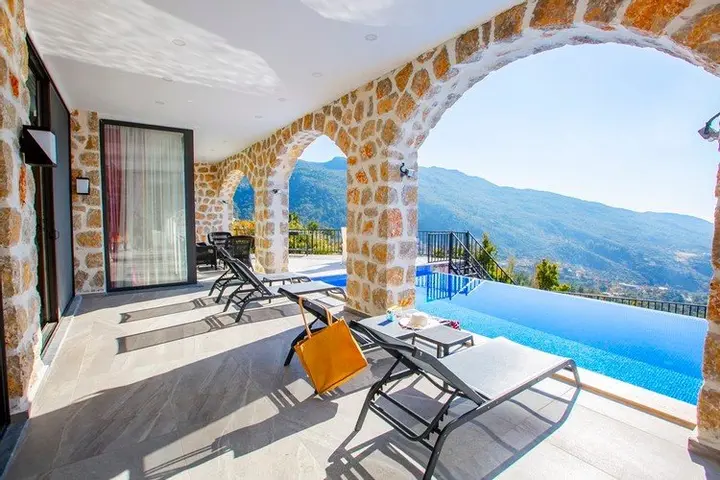 Исламлар: Villa Beyaz 8