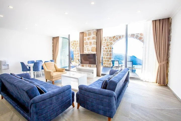 Исламлар: Villa Beyaz 8