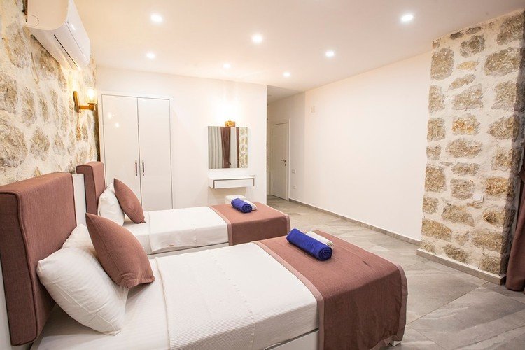 Исламлар: Villa Beyaz 6