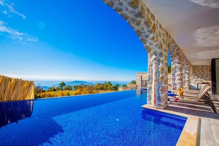 Исламлар: Villa Beyaz 6