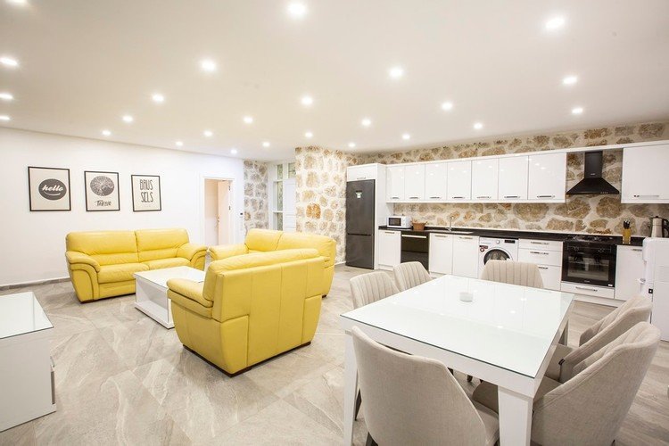 Исламлар: Villa Beyaz 4