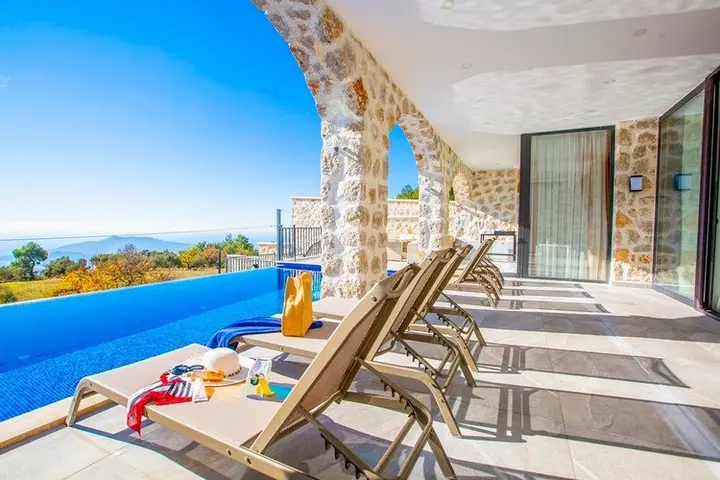 Исламлар: Villa Beyaz 4
