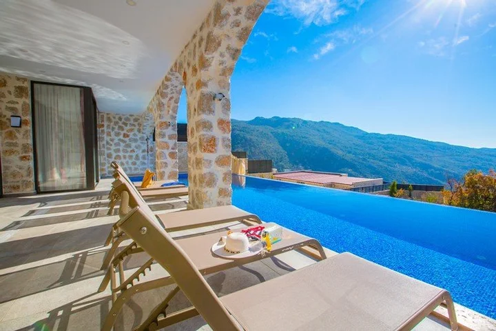 Исламлар: Villa Beyaz 3