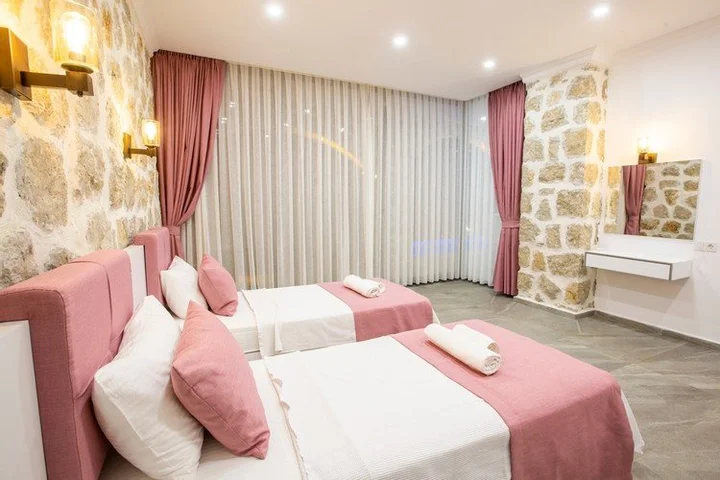 Исламлар: Villa Beyaz 3