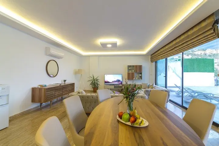 Исламлар: Villa Sea