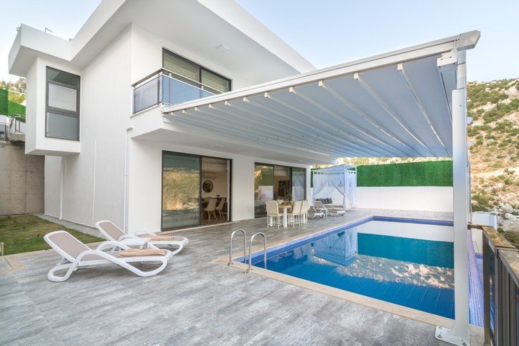 Исламлар: Villa Sea