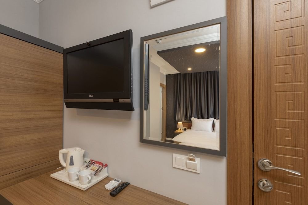 Анталья: Toprak Hotel