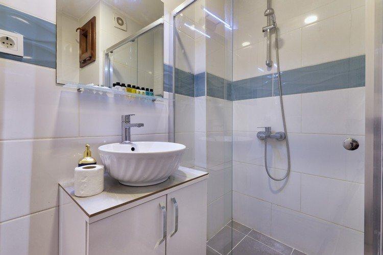 Стамбул: Azad Homes Siper