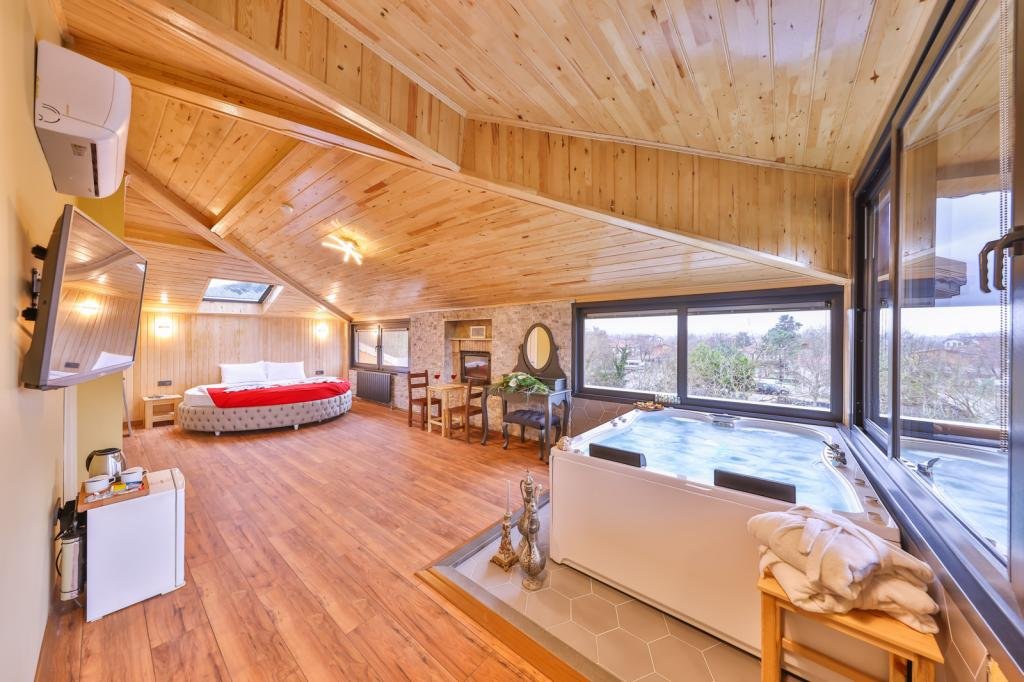 Сайл: Agva Pieria Luxury Hotel +16
