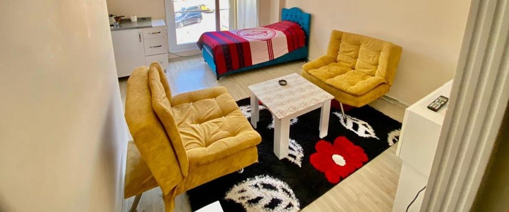 Измир: To Wistom Home