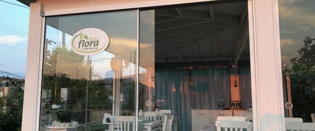 Бозджаада: Flora Otel Bozcaada