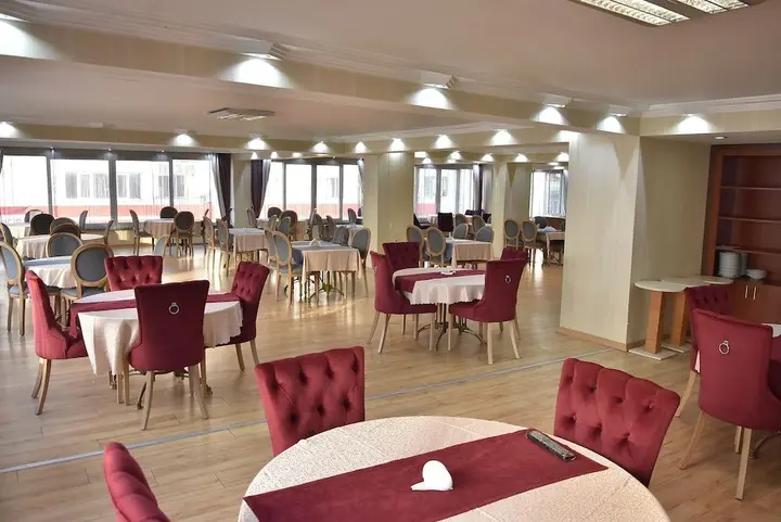 Бурса: Gold Ci̇ty Hotel