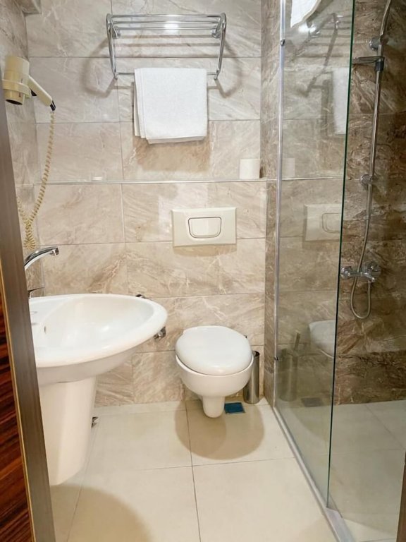 Бурса: Gold Ci̇ty Hotel