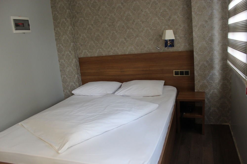 Трабзон: Hotel Nur