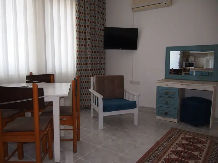 Ozcem Apart Hotel — фото 4