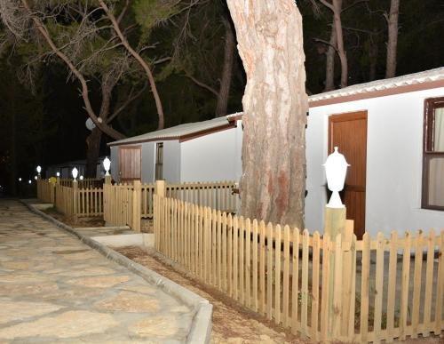 Аланья: Mutlu Bungalow Hotel & Campground