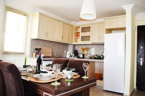 Милас: Adabükü Koyu Royal Residence 1+1