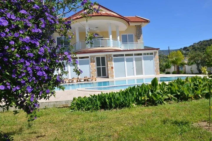 Дальян: Hankelma Villa