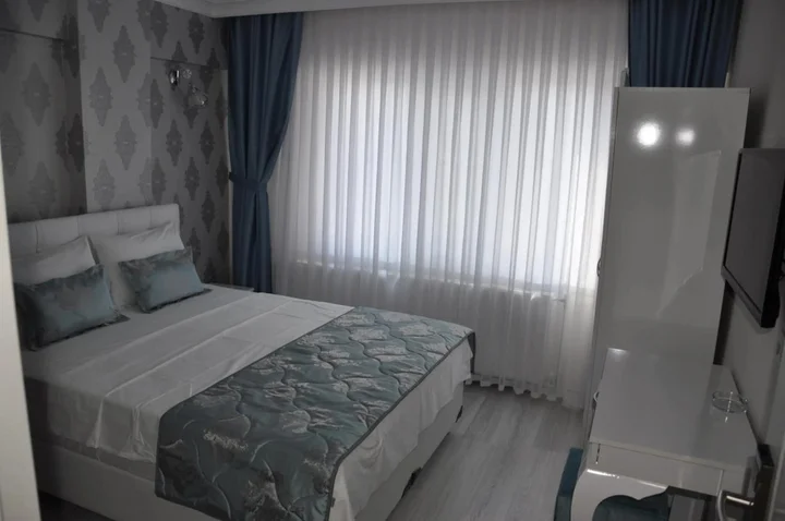 Мустафакемальпаша: Hotel Iscen