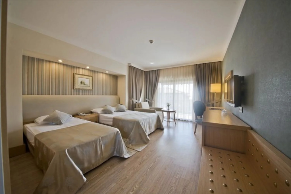 Окурджалар: Gypsophila Holiday Village