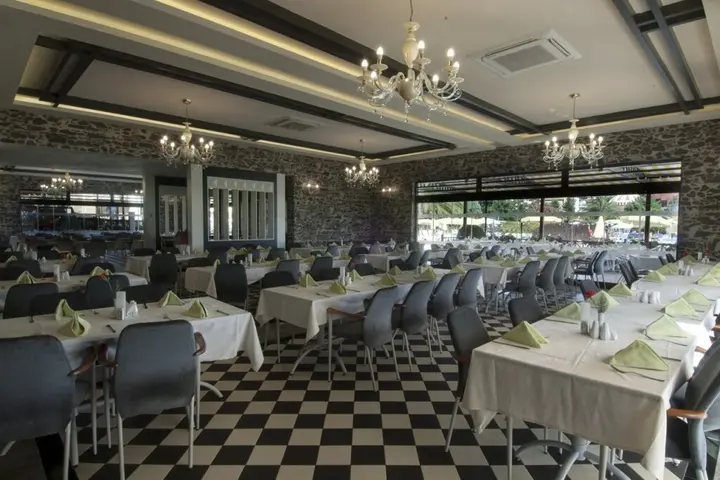 Окурджалар: Gypsophila Holiday Village