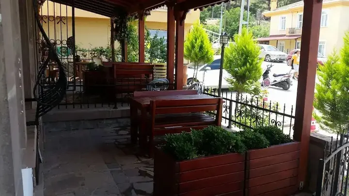 Айвалык: Ayvalik Konaklari