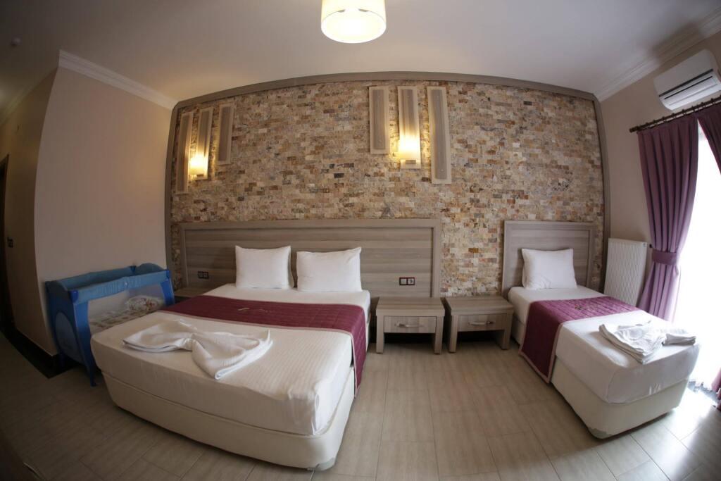 Зейтинликой: Kuzey Park Hotel Arc en Ciel