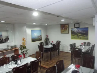Зара: Gulistan Hotel