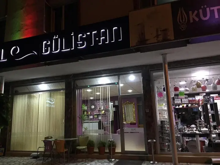 Зара: Gulistan Hotel