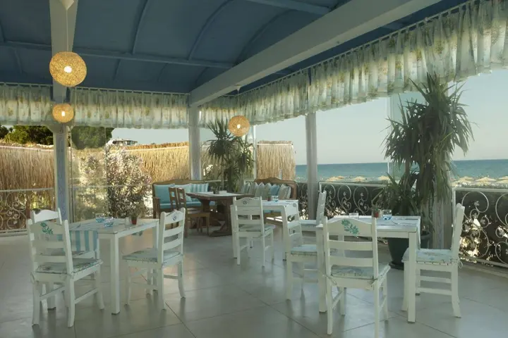 Силифке: Mavi Beyaz Hotel Beach Club