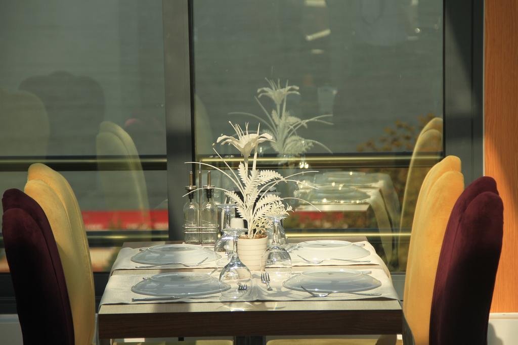 Гиресун: Hotel Avci
