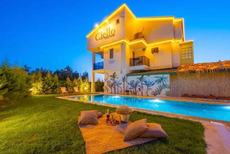 Фетхие: Ciello Suites Hotel