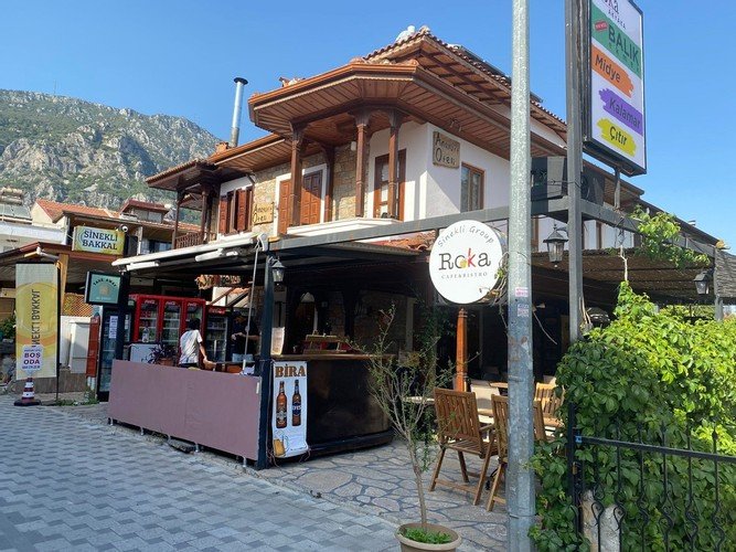 Акьяка: Anayurt Oteli