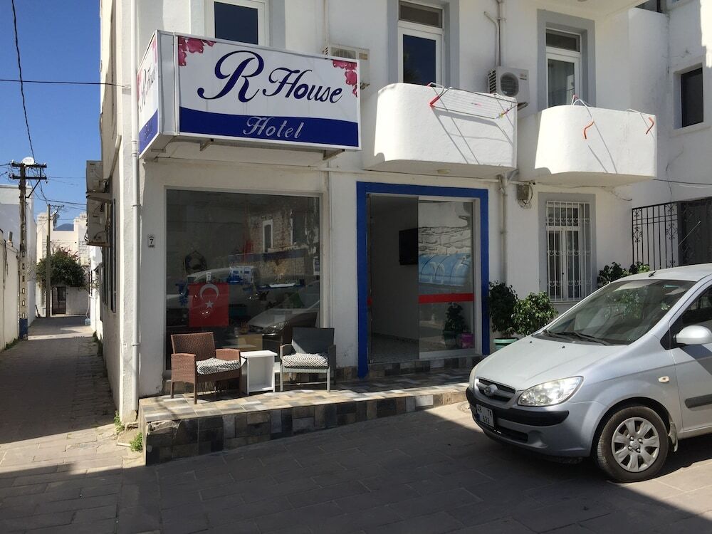 Бодрум: R House Hotel