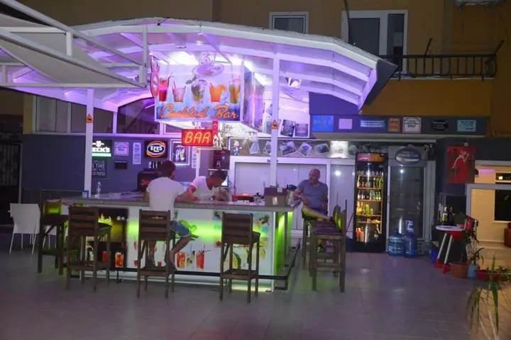 Аланья: Rose Garden Apart Hotel