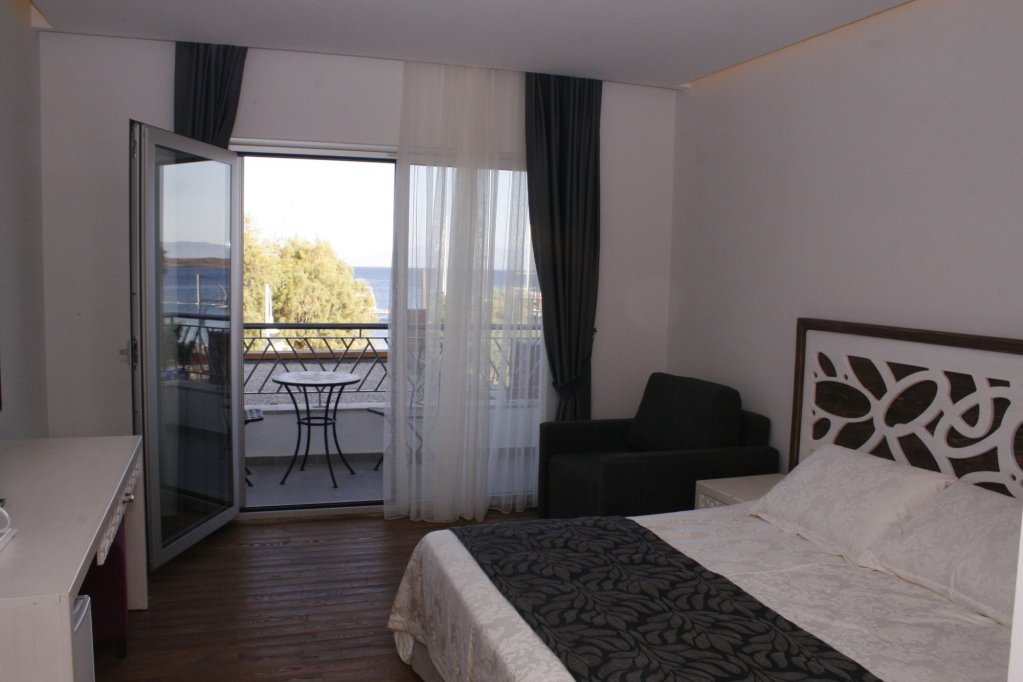 Бодрум: Meggs Bodrum Beach Hotel