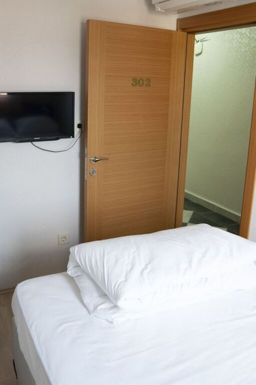Эджеабат: Başarir Hotel