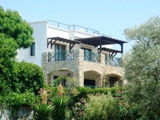 Битез: Villa Silver