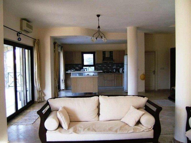 Битез: Villa Silver