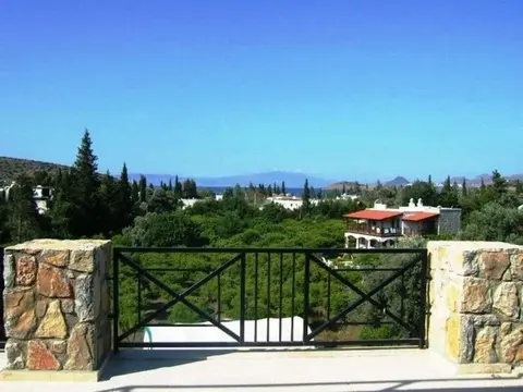 Битез: Villa Silver